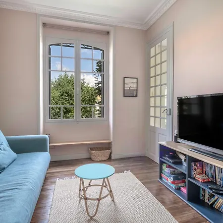 De Charme Classee A Tharon Pour 14 Вилла