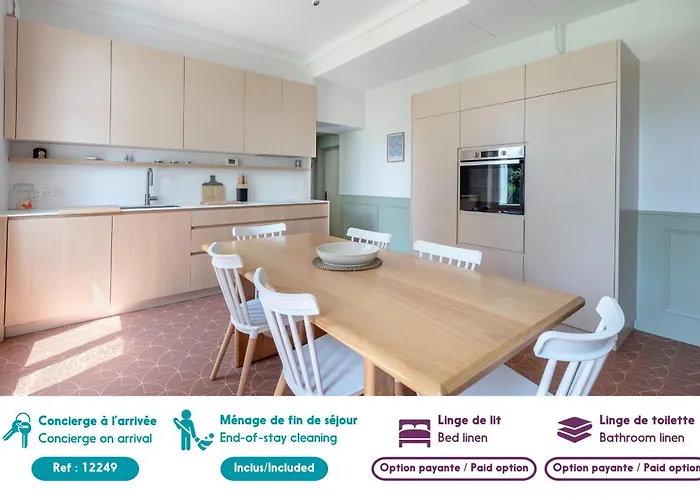 De Charme Classee A Tharon Pour 14 *